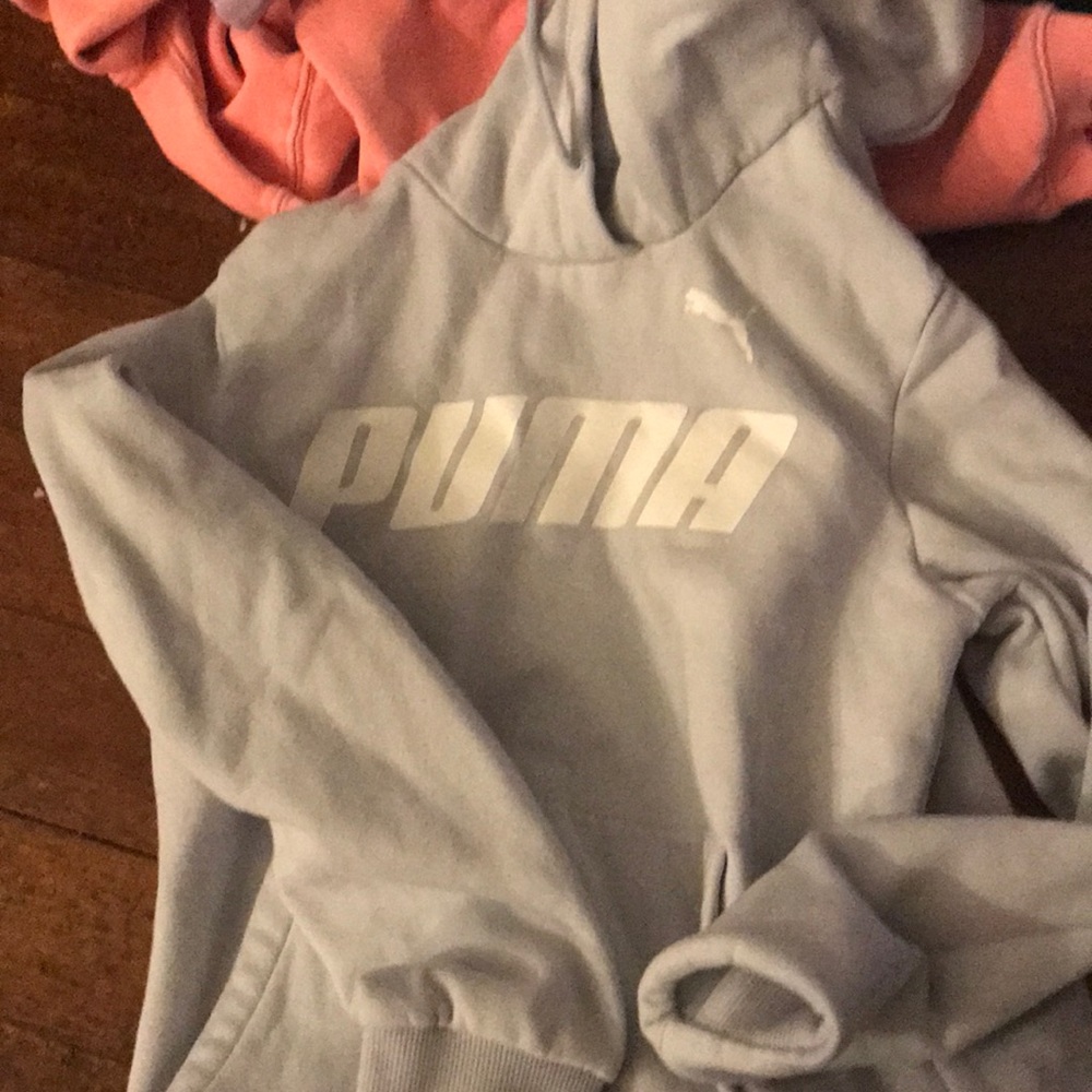 Light blue puma sweatshirt!